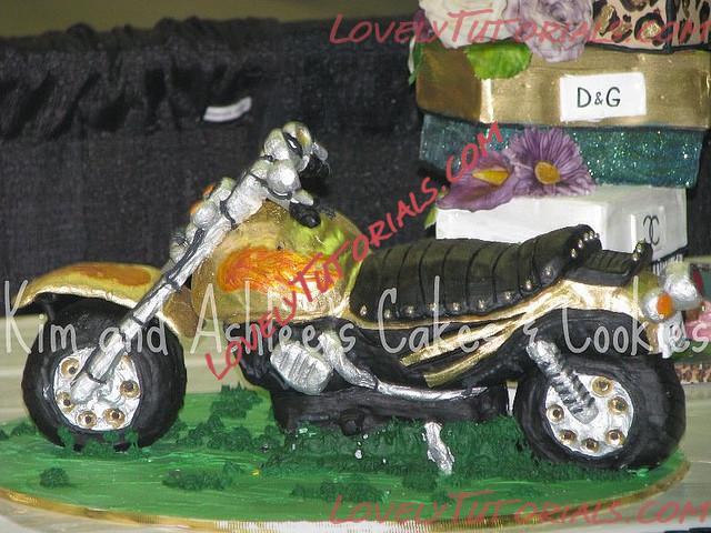 Название: Sculpted Motorcycle Cake by Kim and Ashlee's Cakes & Cookies.jpg
Просмотров: 2

Размер: 127.1 Кб
