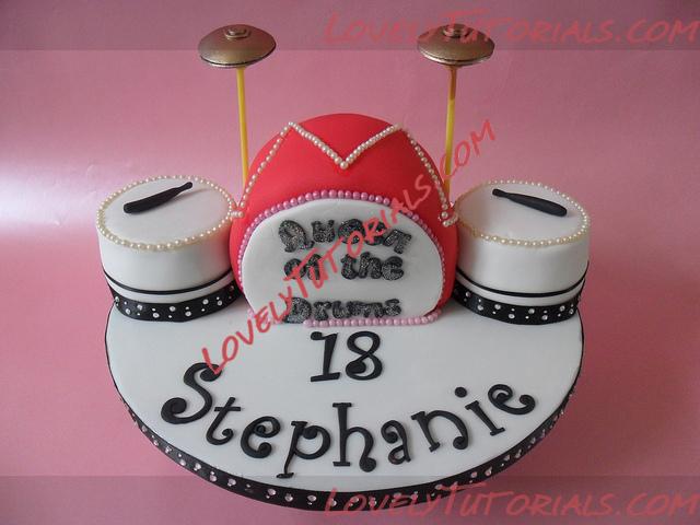 Название: Daisy Chain Celebration Cakes.jpg
Просмотров: 0

Размер: 192.0 Кб